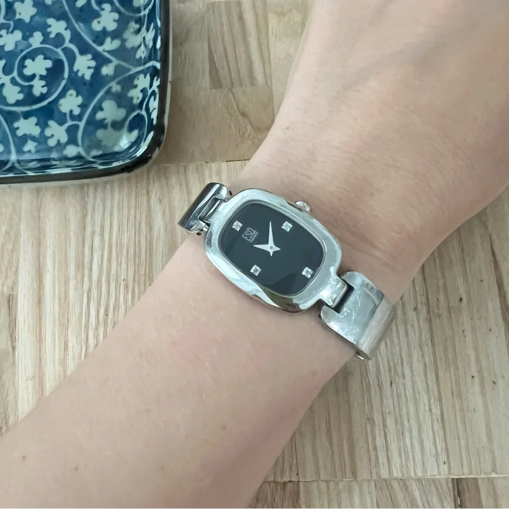 Esq by Movado ladies black dial silver tone dress watch NEW BATTERY